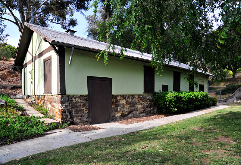 1907 Collier Park Spring House