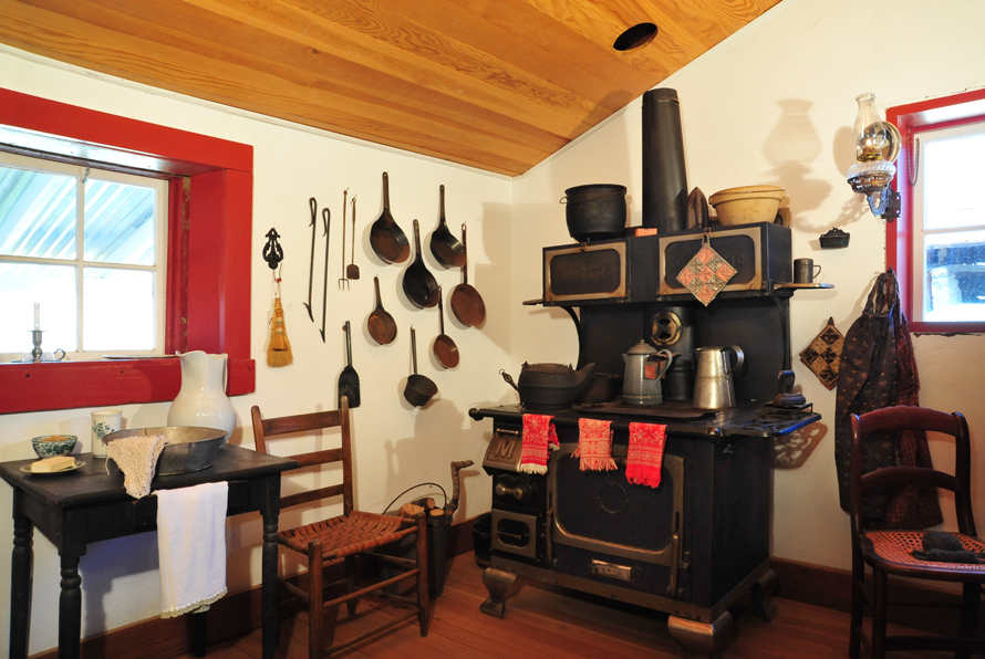 photo of the kitchen at Warner-Carrillo ranch house