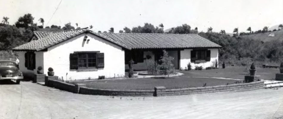 Paxton adobe, west facade c. 1946