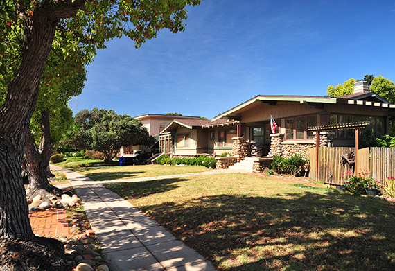 Photo of a home in the Inspiration Heights Historic District