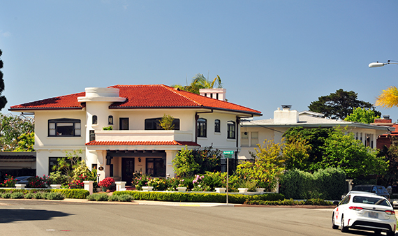 Photo of a home in the Inspiration Heights Historic District