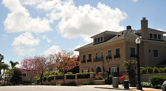 Photo of a home in the Inspiration Heights Historic District